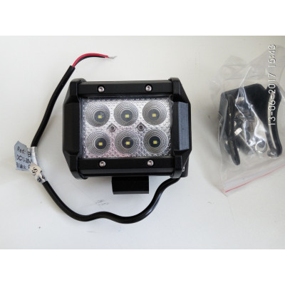Дополнительная светодиодная фара 18W 6 Cree*3W 10-30V Рабочий свет 1260 Люмен Дополнительная светодиодная фара 18W 6 Cree*3W 10-30V Рабочий свет 1260 Люмен
